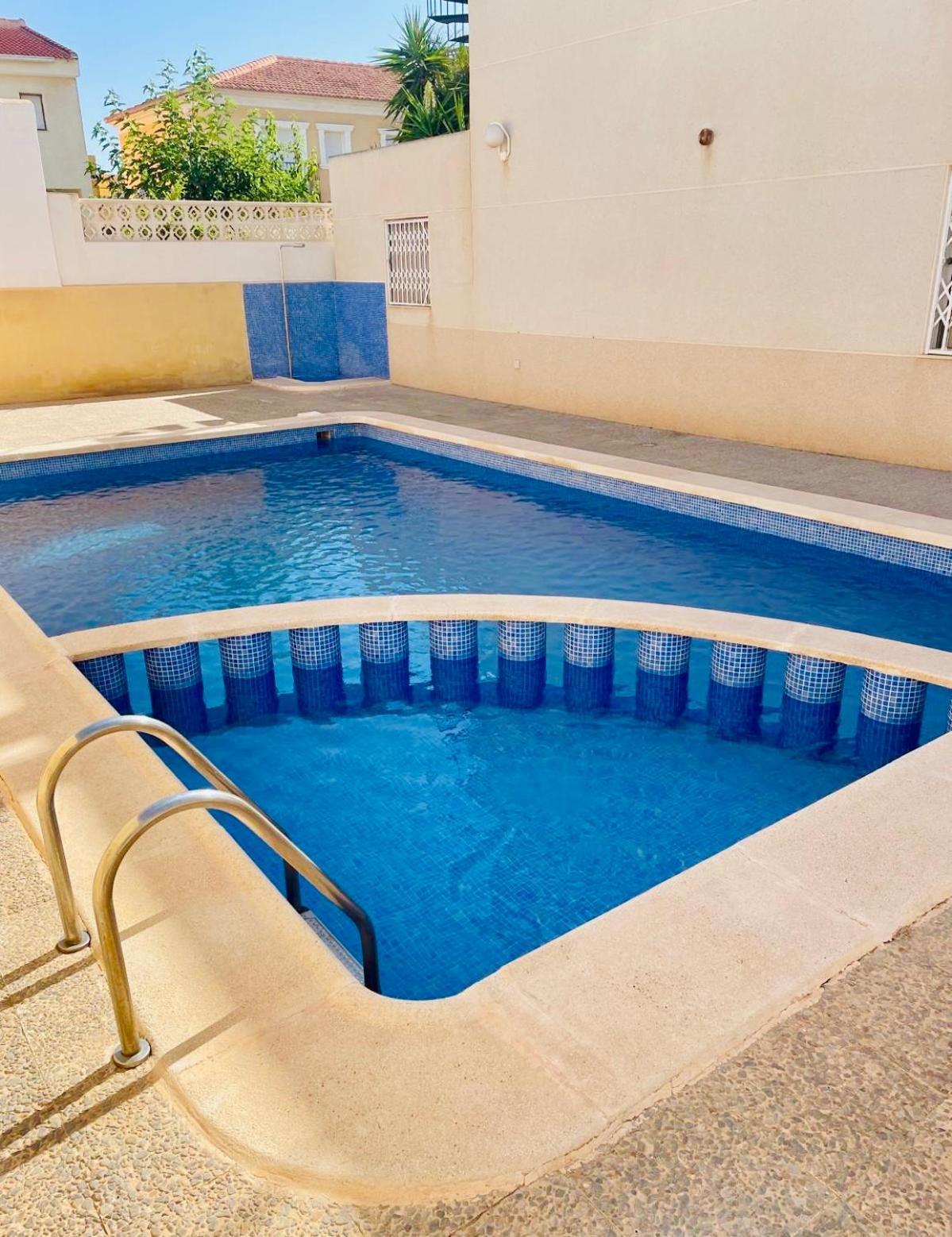 Przytulny Apartament 100M Od Plazy Torrevieja Exterior foto
