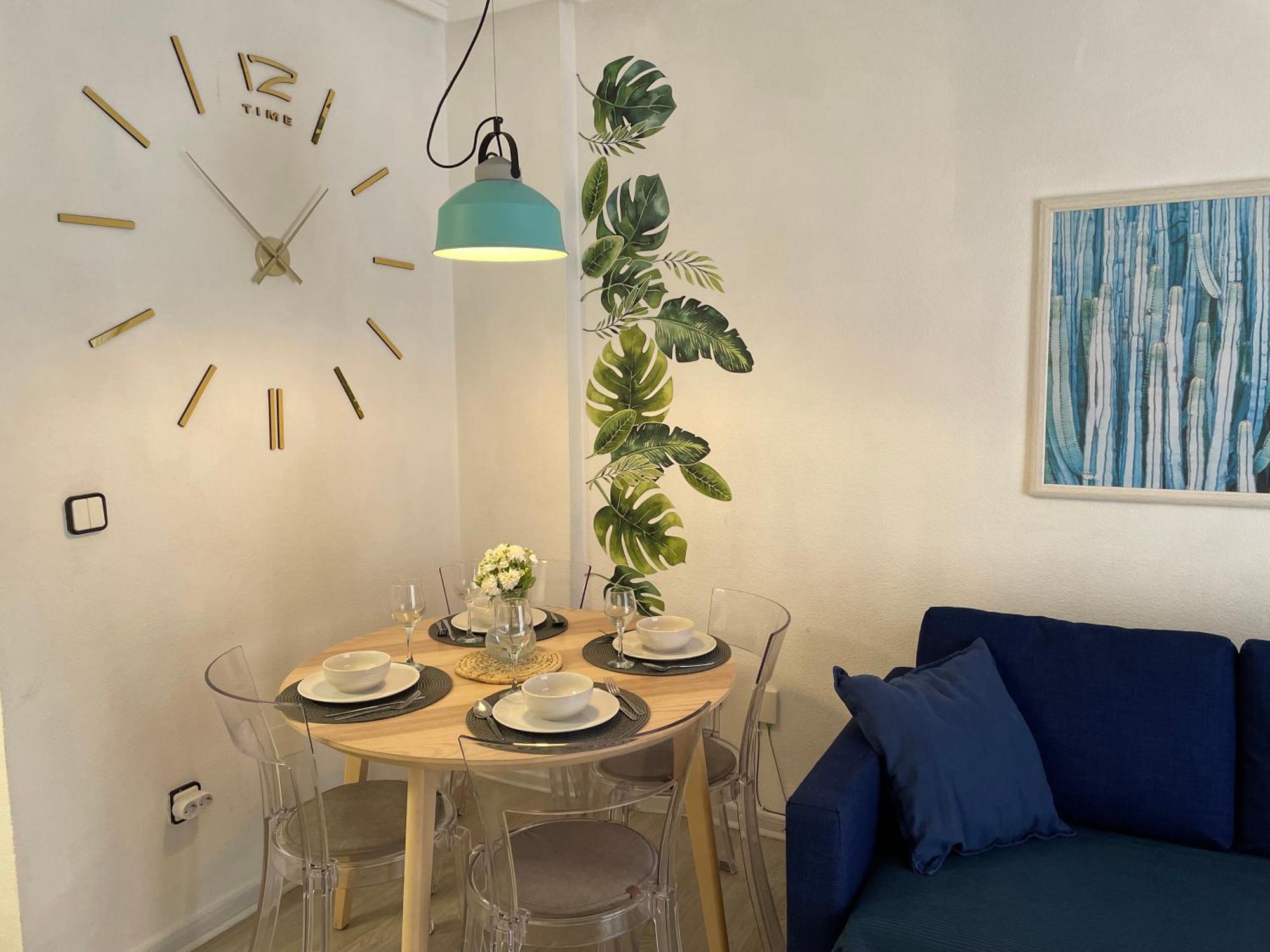 Przytulny Apartament 100M Od Plazy Torrevieja Exterior foto